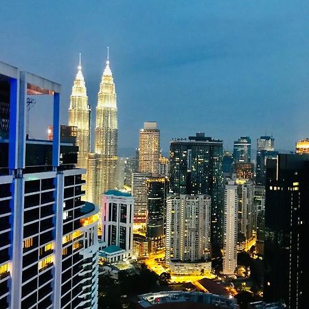 The Platinum Klcc By Cozy White Apartment Kuala Lumpur Exterior foto