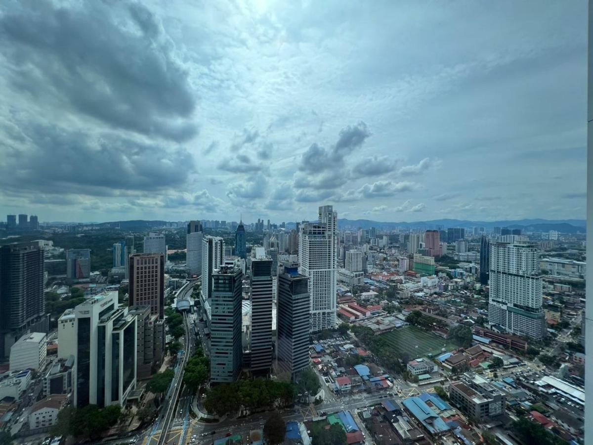 The Platinum Klcc By Cozy White Apartment Kuala Lumpur Exterior foto